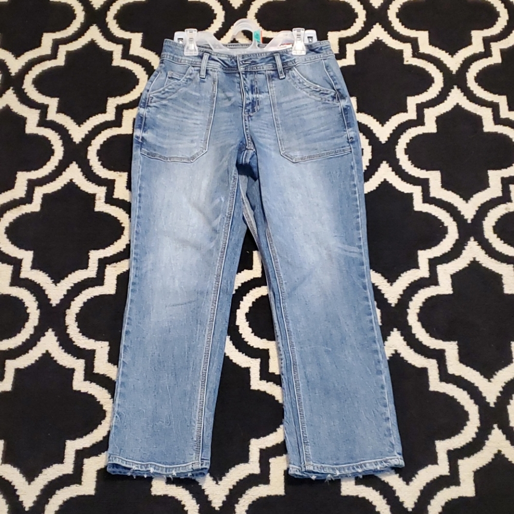 TIME AND TRU UTILITY SLIM HIGH-RISE JEANS ๐ - Picture 1 of 9